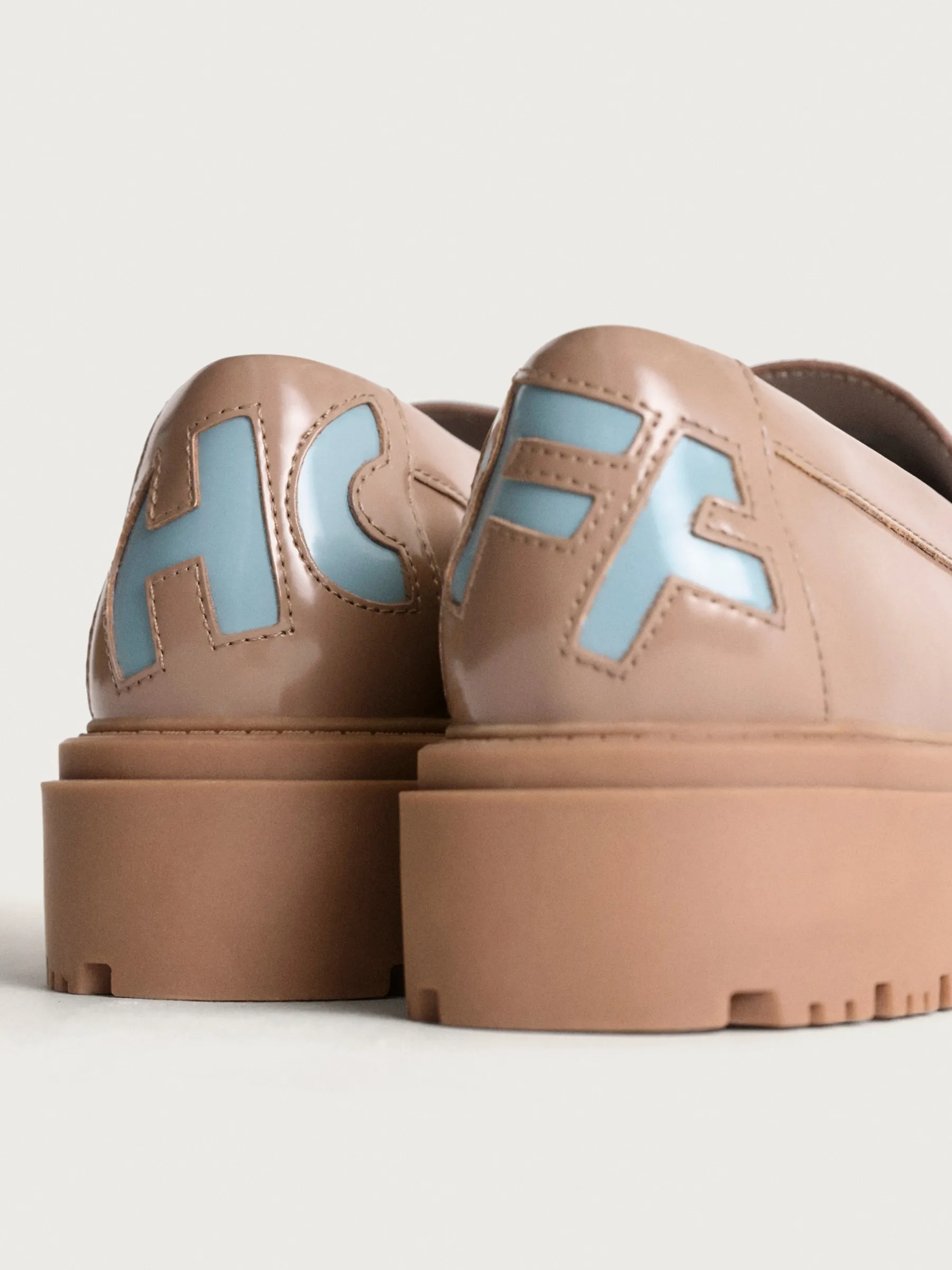 MOCASÍN SCHOOL TOPO^HOFF Outlet